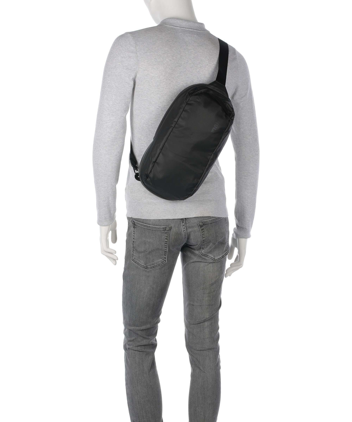 Thule Tact 8 Sling bag black