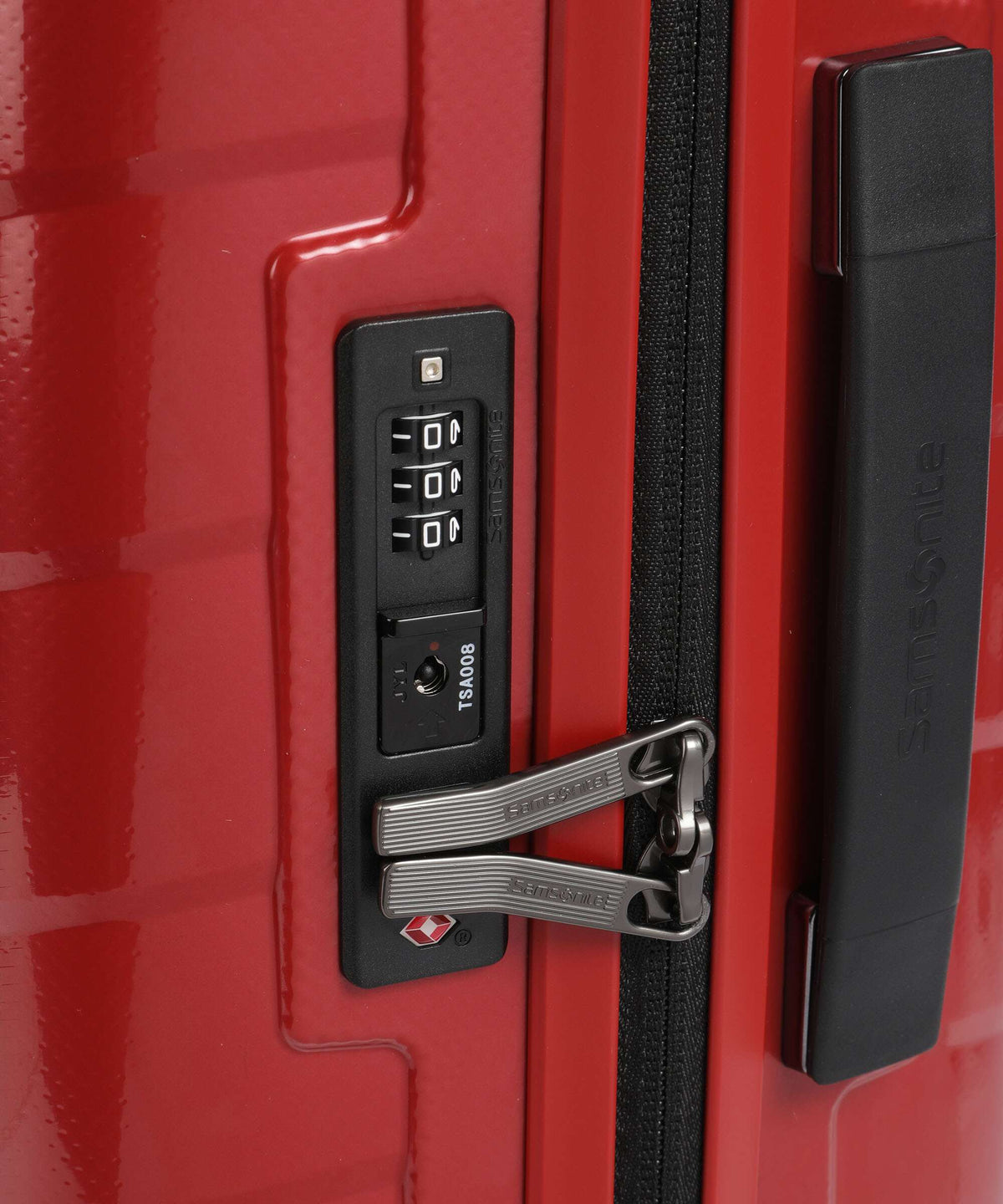 Samsonite Attrix EXP Spinner (4 wheels) red