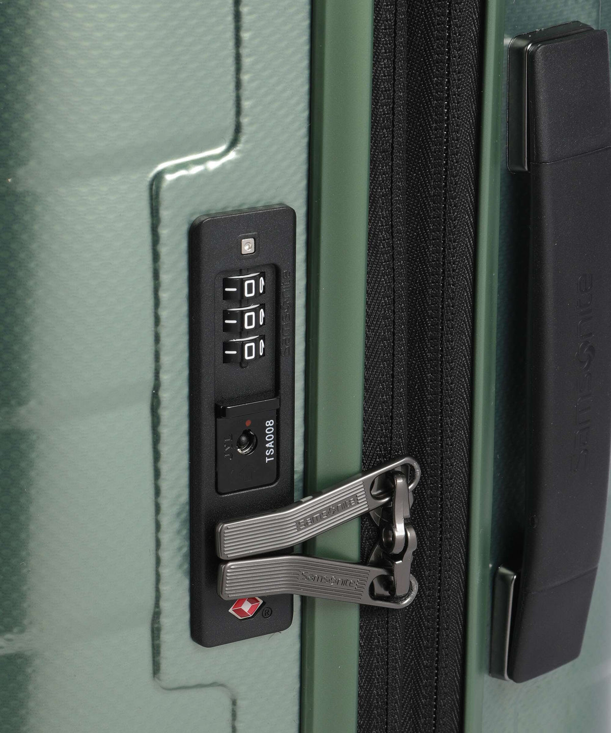 Samsonite Attrix EXP Spinner (4 wheels) basil green