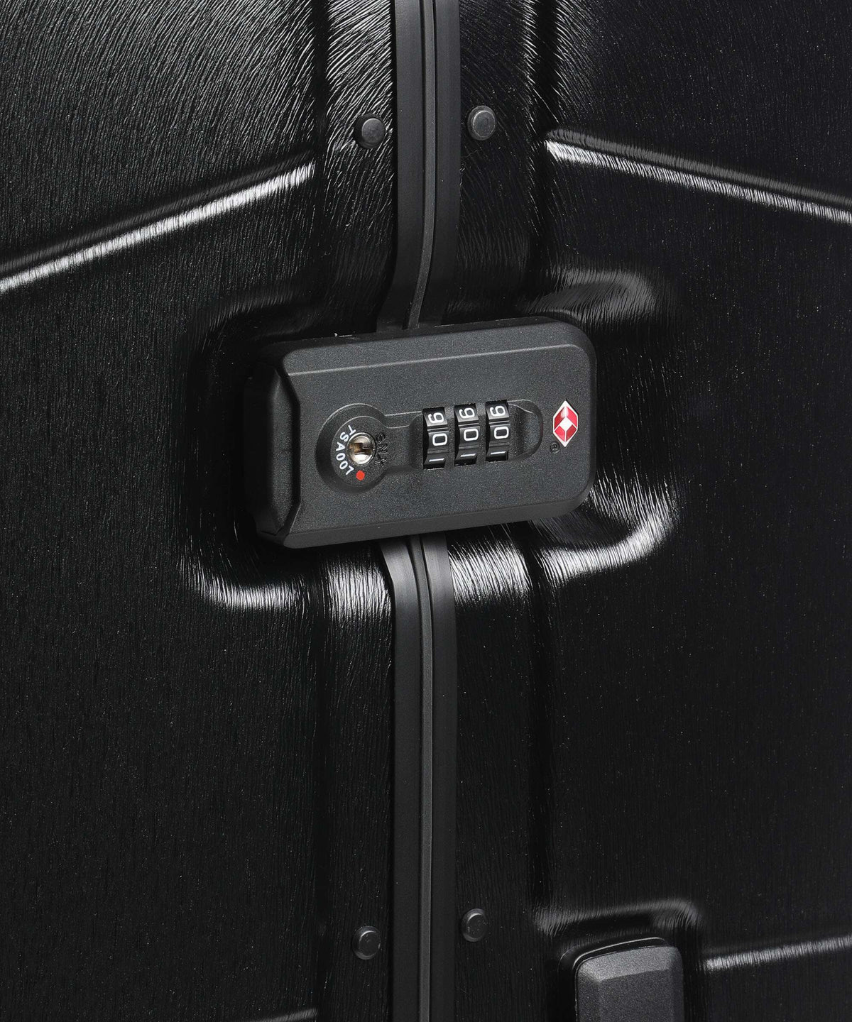 Victorinox Lexicon Framed Spinner (4 wheels) black