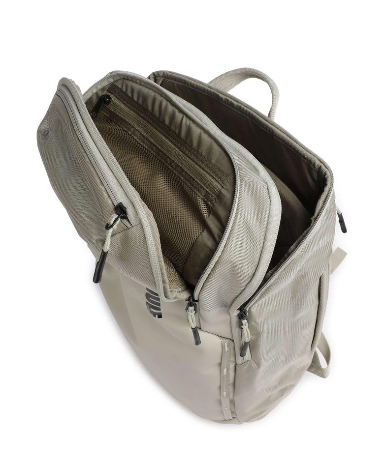 Thule Chasm 26 Backpack soft sand