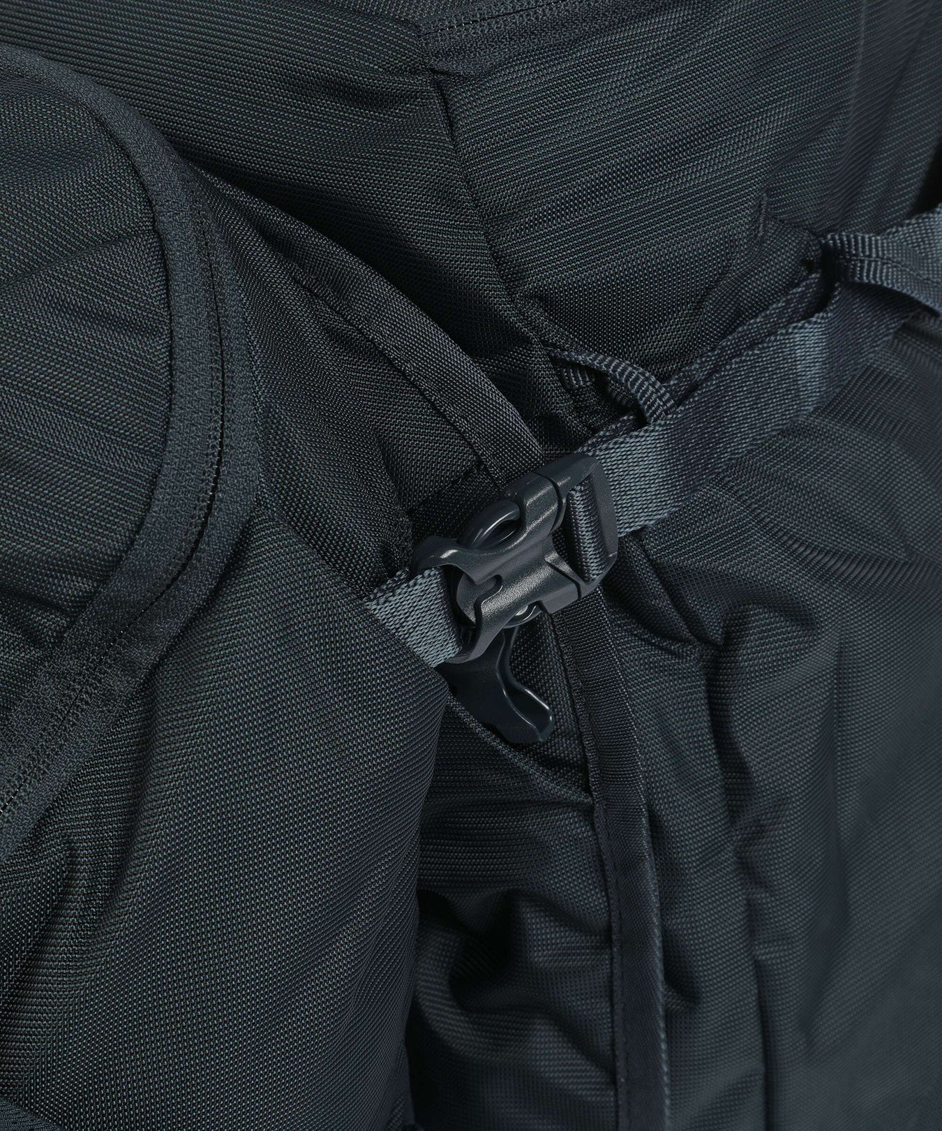 Thule Landmark 60 W Travel backpack darkest blue