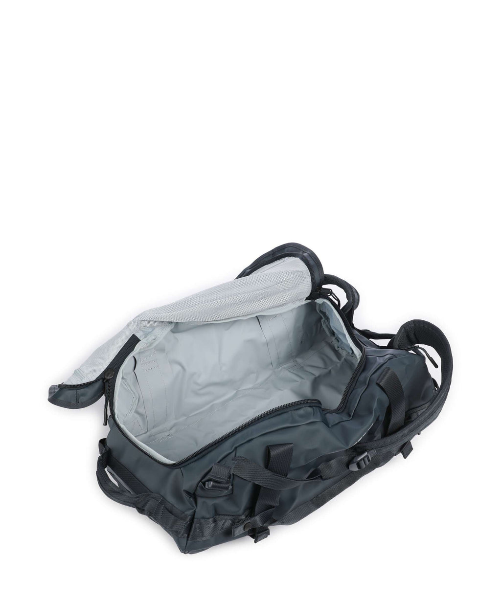 Thule Chasm 40 Weekend bag darkest blue