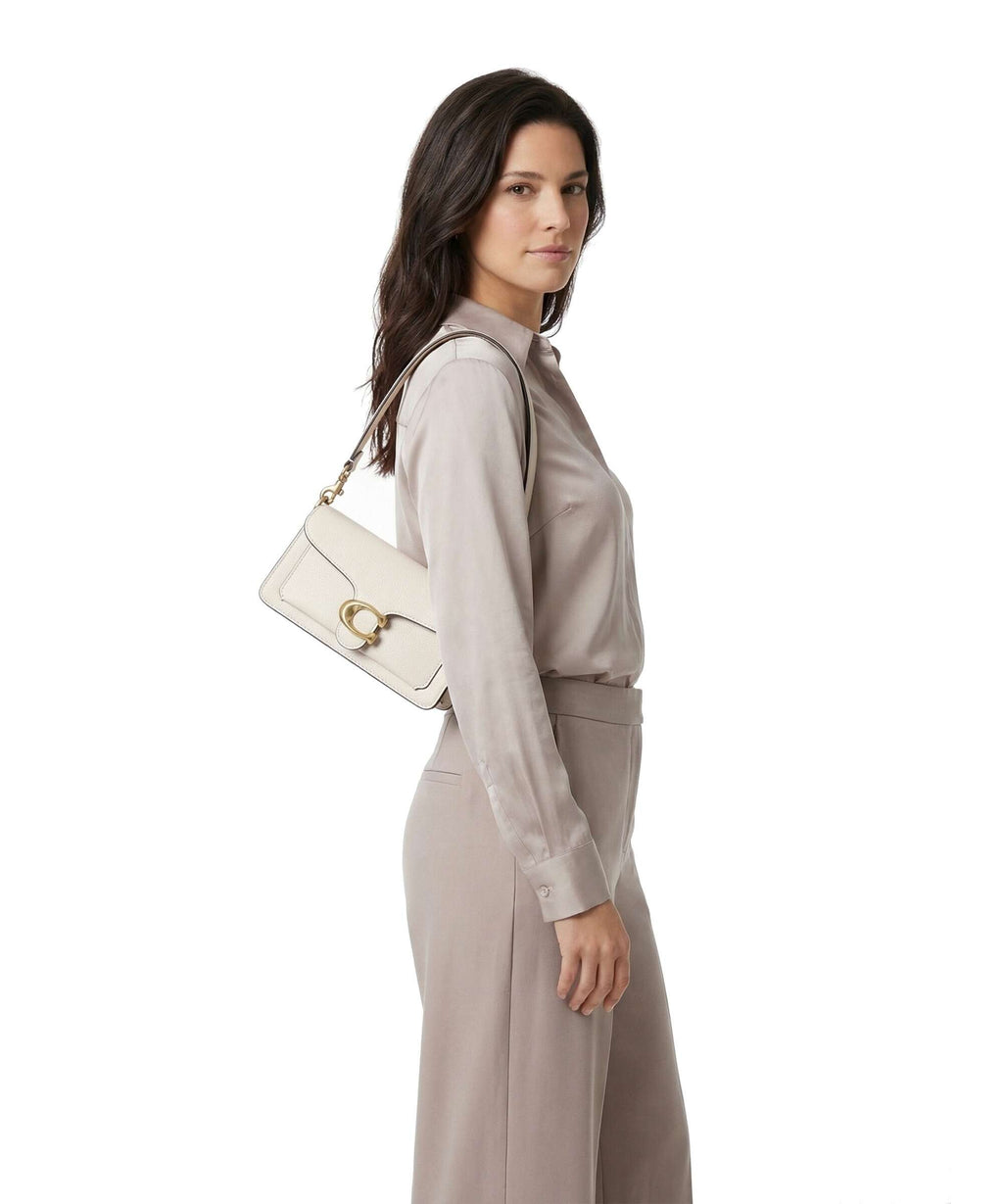 Coach Tabby 20 Shoulder bag chalk