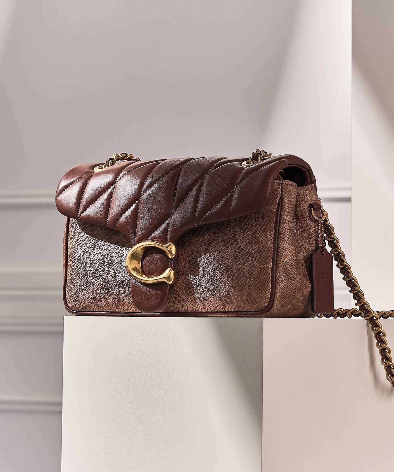 Coach Tabby Signature 26 Shoulder bag tan brown