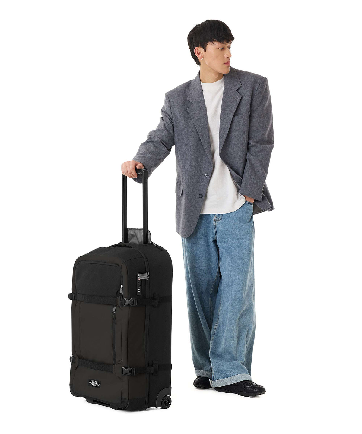 Eastpak Transit'R Pro M Travel bag with wheels black/pro coated