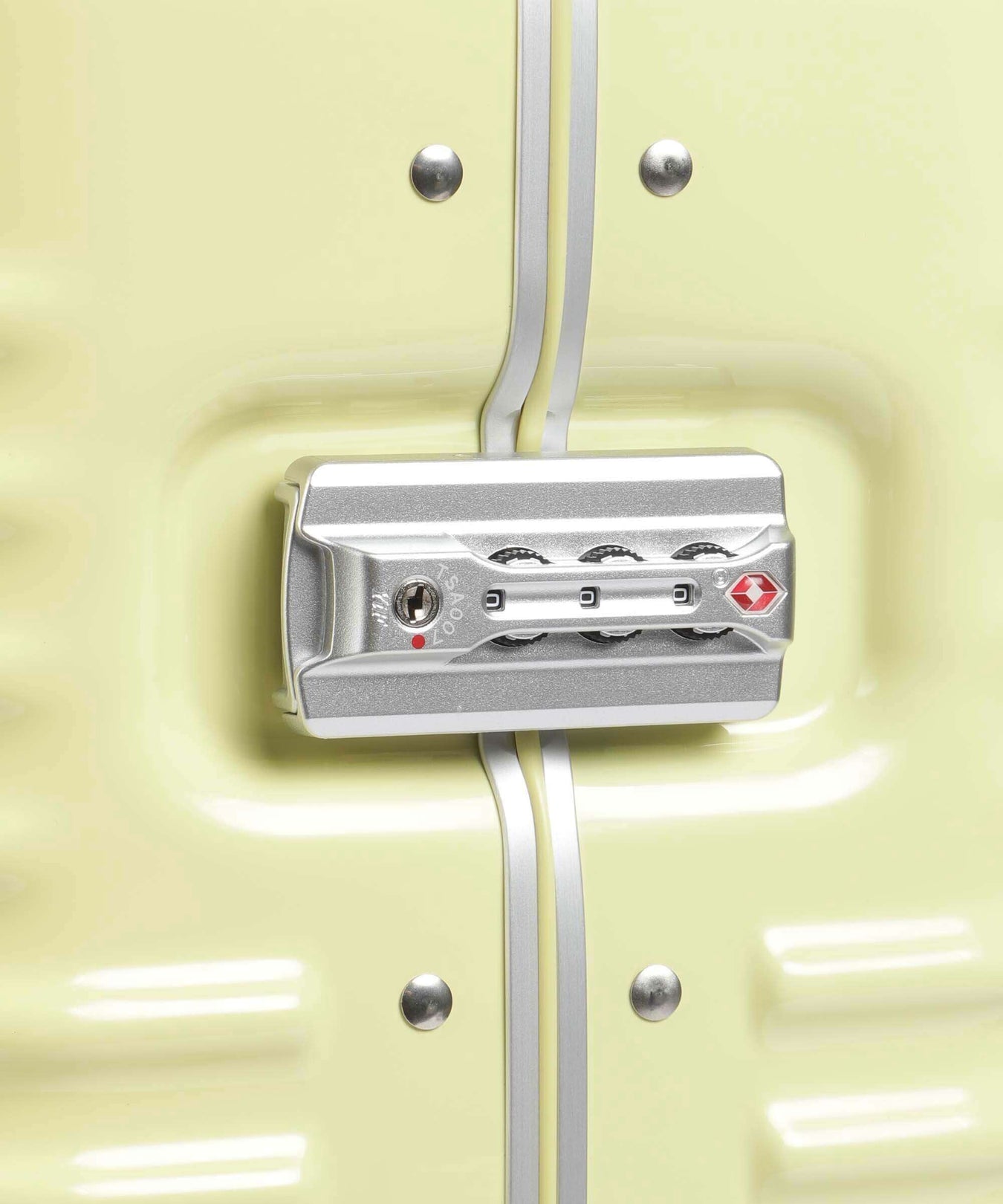 Delsey Paris Bastille 2.0 Spinner (4 wheels) blassgelb