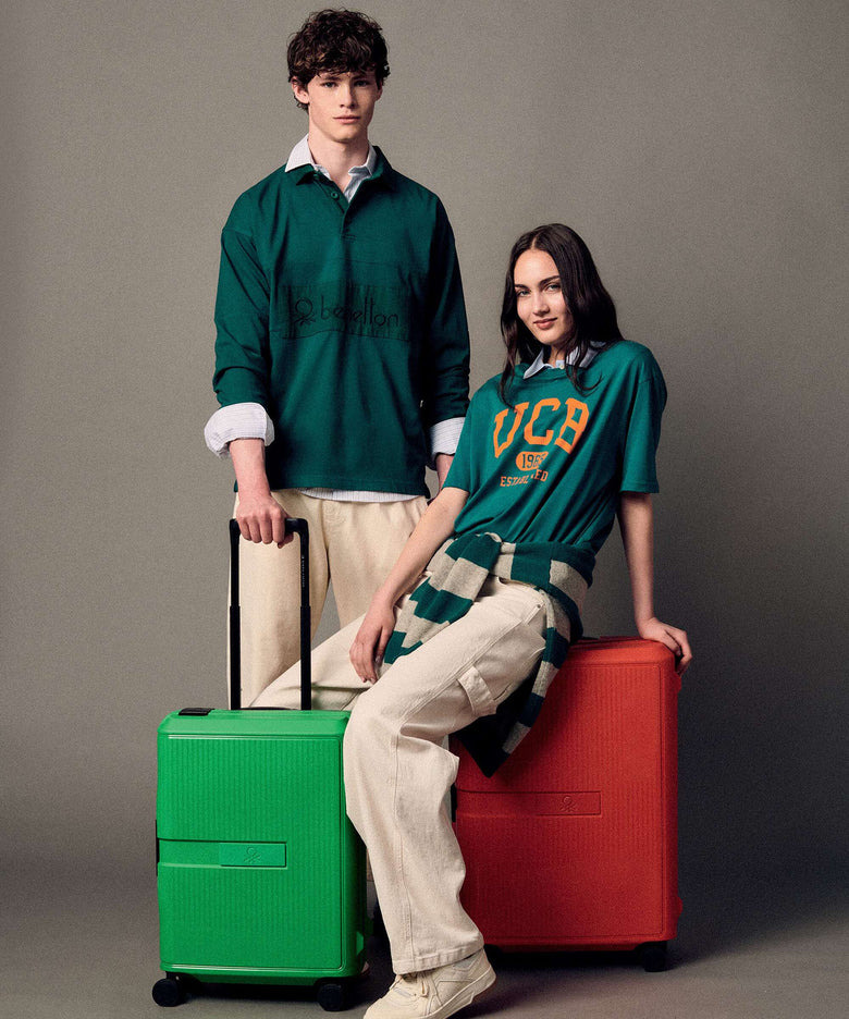 Delsey Paris x United Colors of Benetton CB Hard Spinner (4 wheels) red