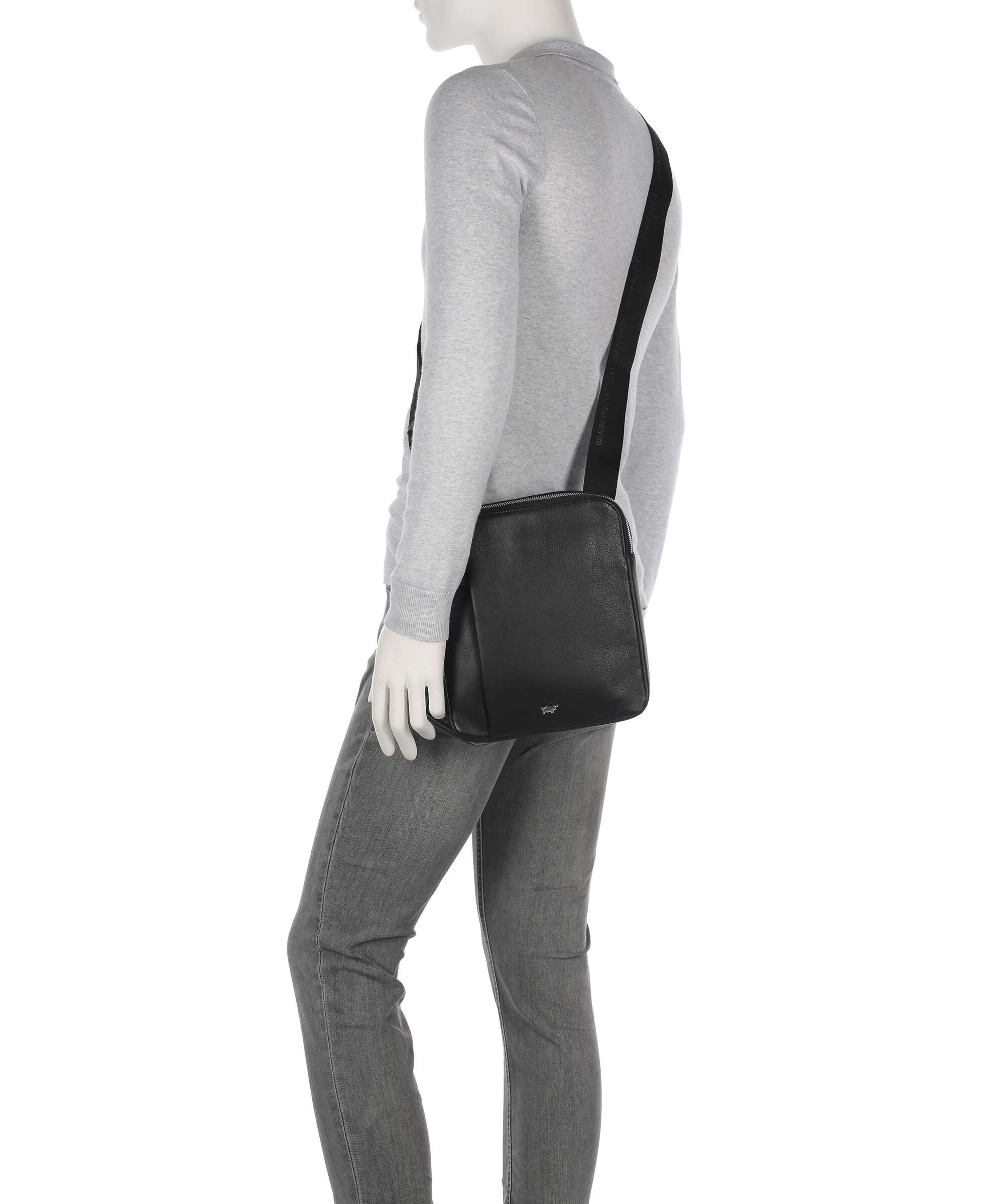 Braun Büffel Golf Crossbody bag black