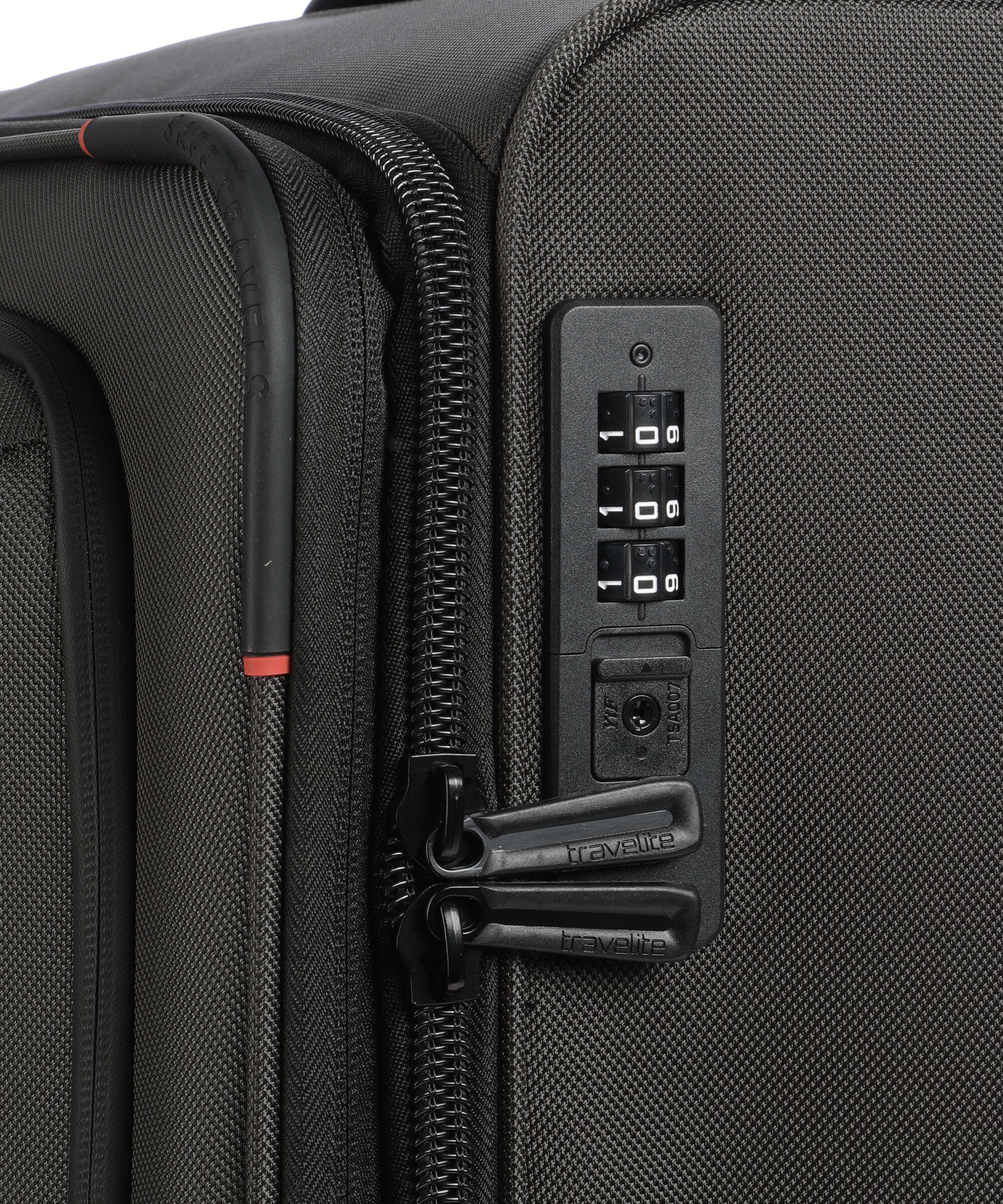 Travelite Crosslite 5.0 Spinner (4 wheels) oliv