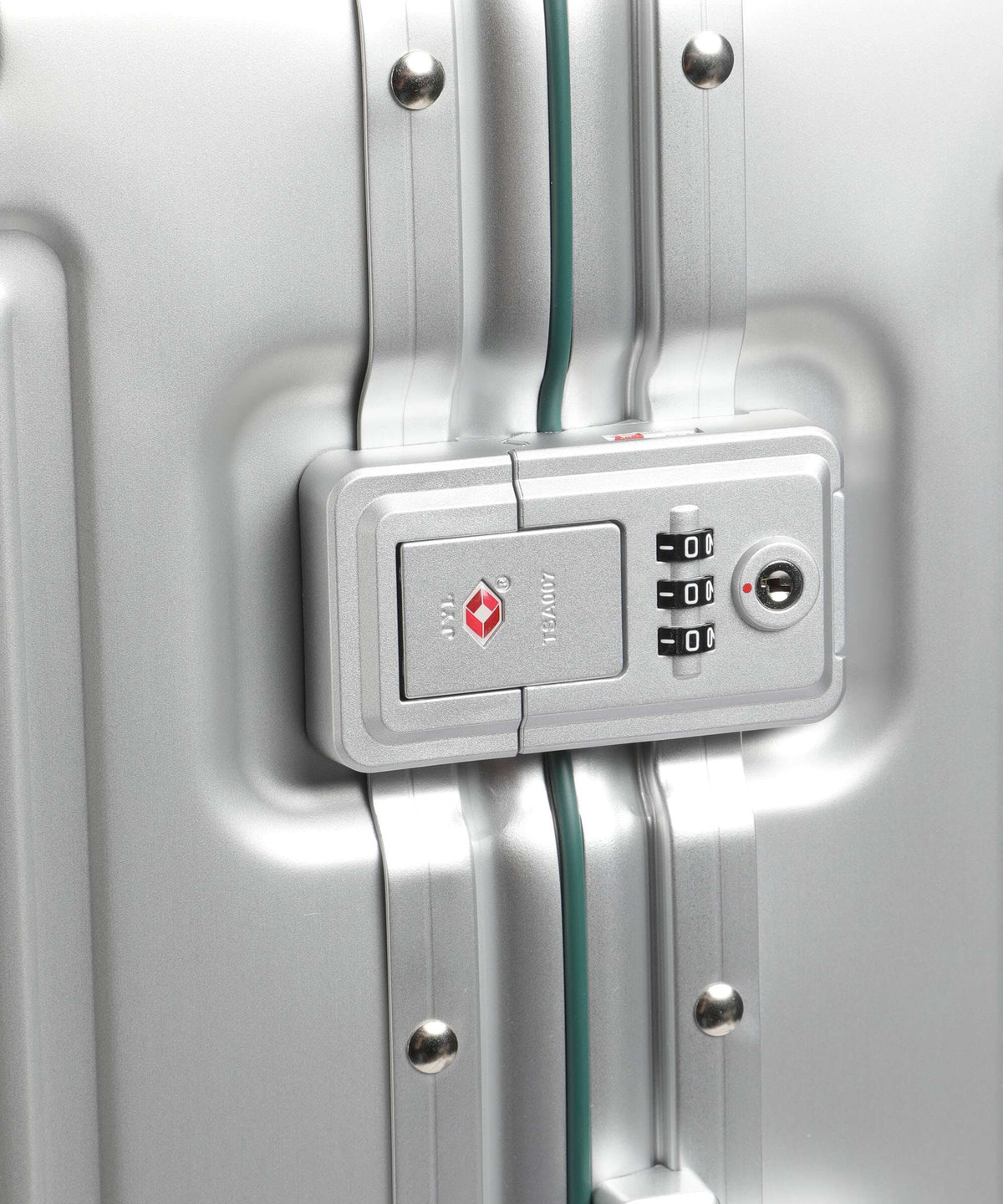 Travelite Next Spinner (4 wheels) silber/grün