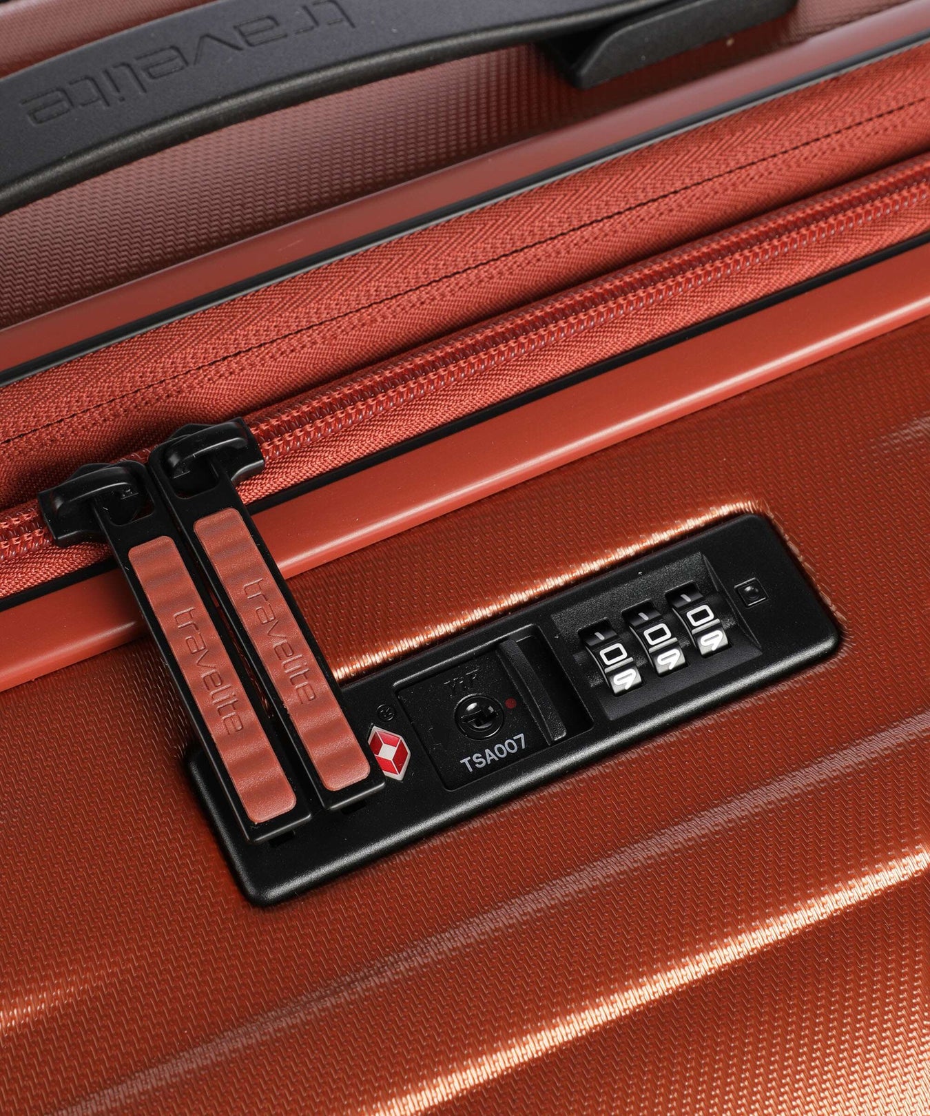 Travelite Dynamiic Spinner (4 wheels) kupfer