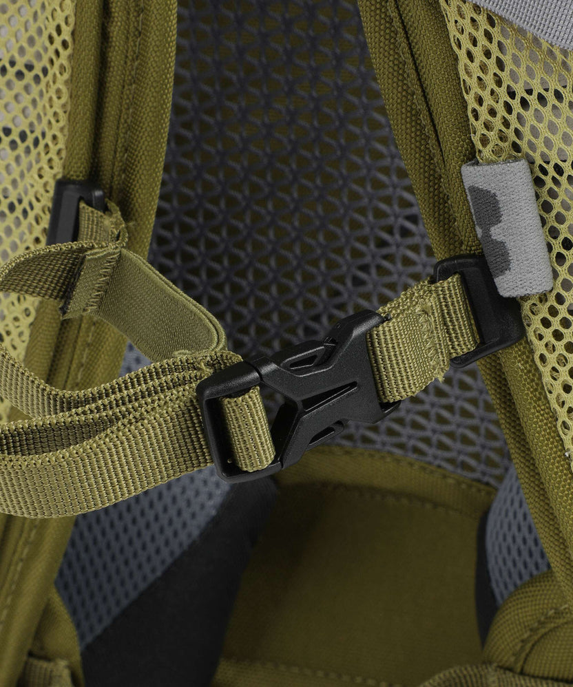 Deuter AC Lite 16 Hiking backpack linden/cactus