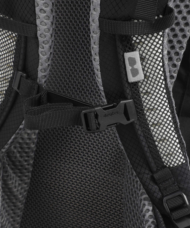 Deuter Futura 26 Hiking backpack black