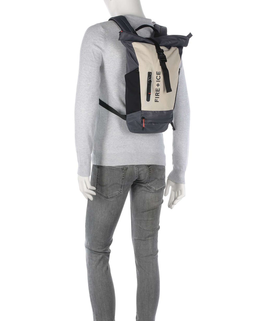 Bogner Park City Ive Rolltop backpack bleached sand