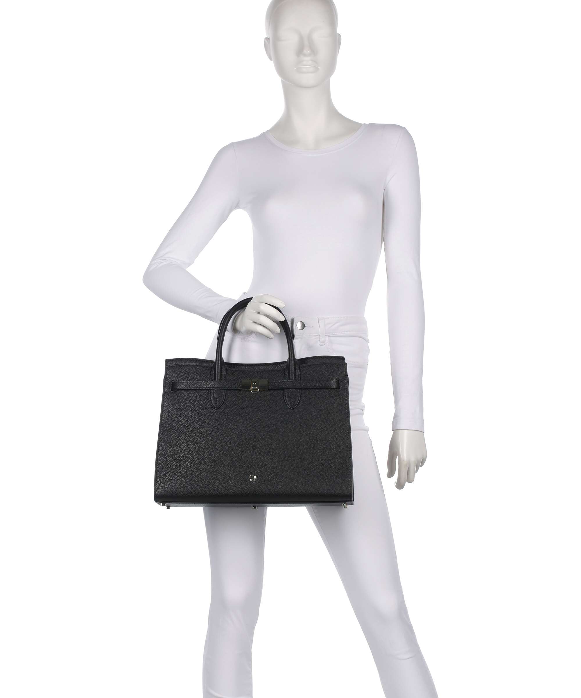 Aigner Farah L Handbag black coloured