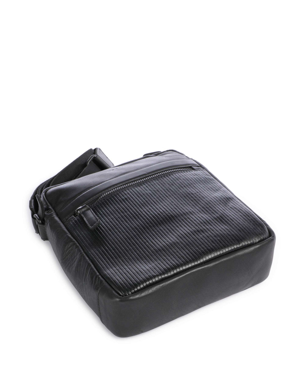 Bugatti Crossbody bag schwarz