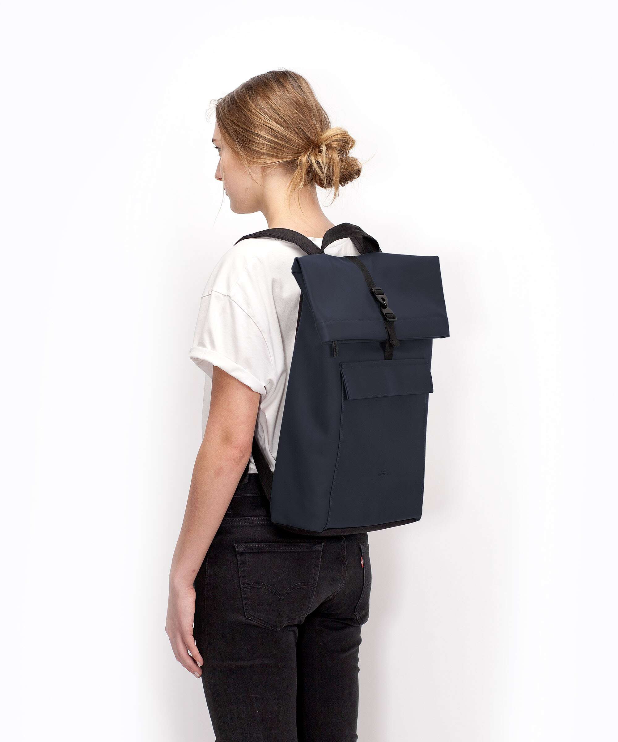 Ucon Acrobatics Lotus Jasper Medium Rolltop backpack pine green