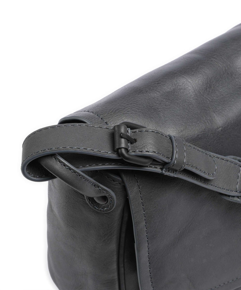 Aunts & Uncles Grandma's Luxury Club Mrs. Mole Cake Crossbody bag wind