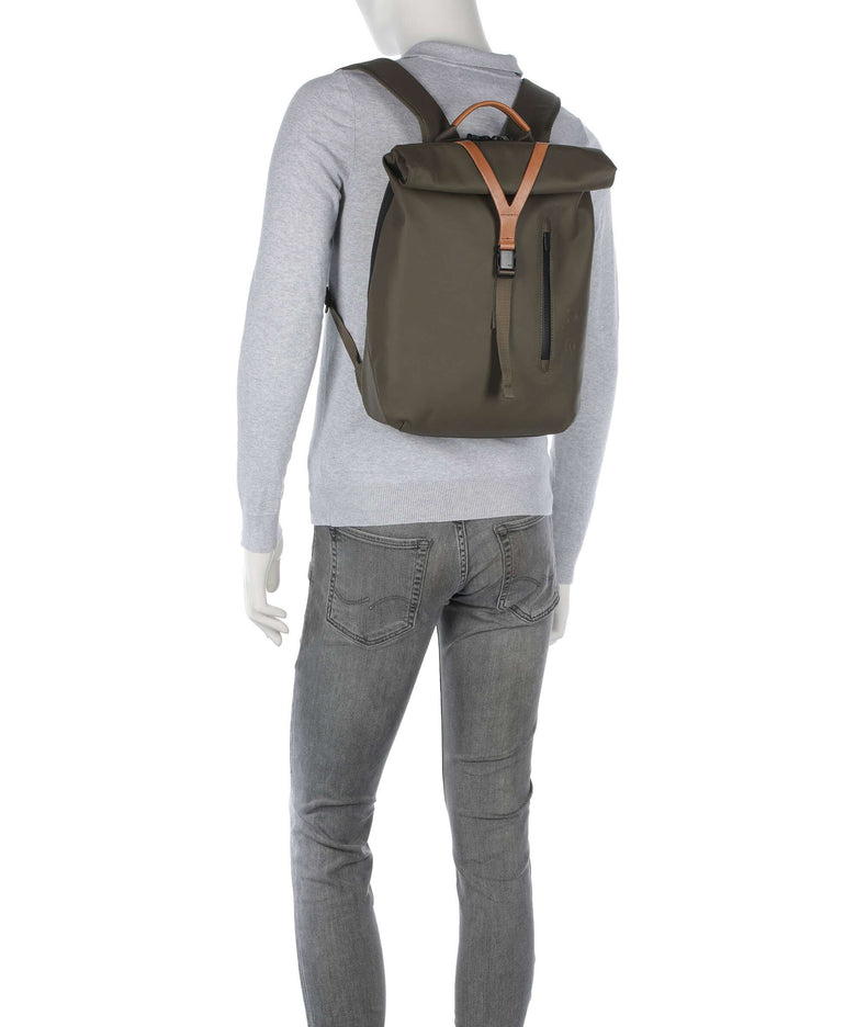 Aunts & Uncles Japan RE Tama Rolltop backpack fallen rock