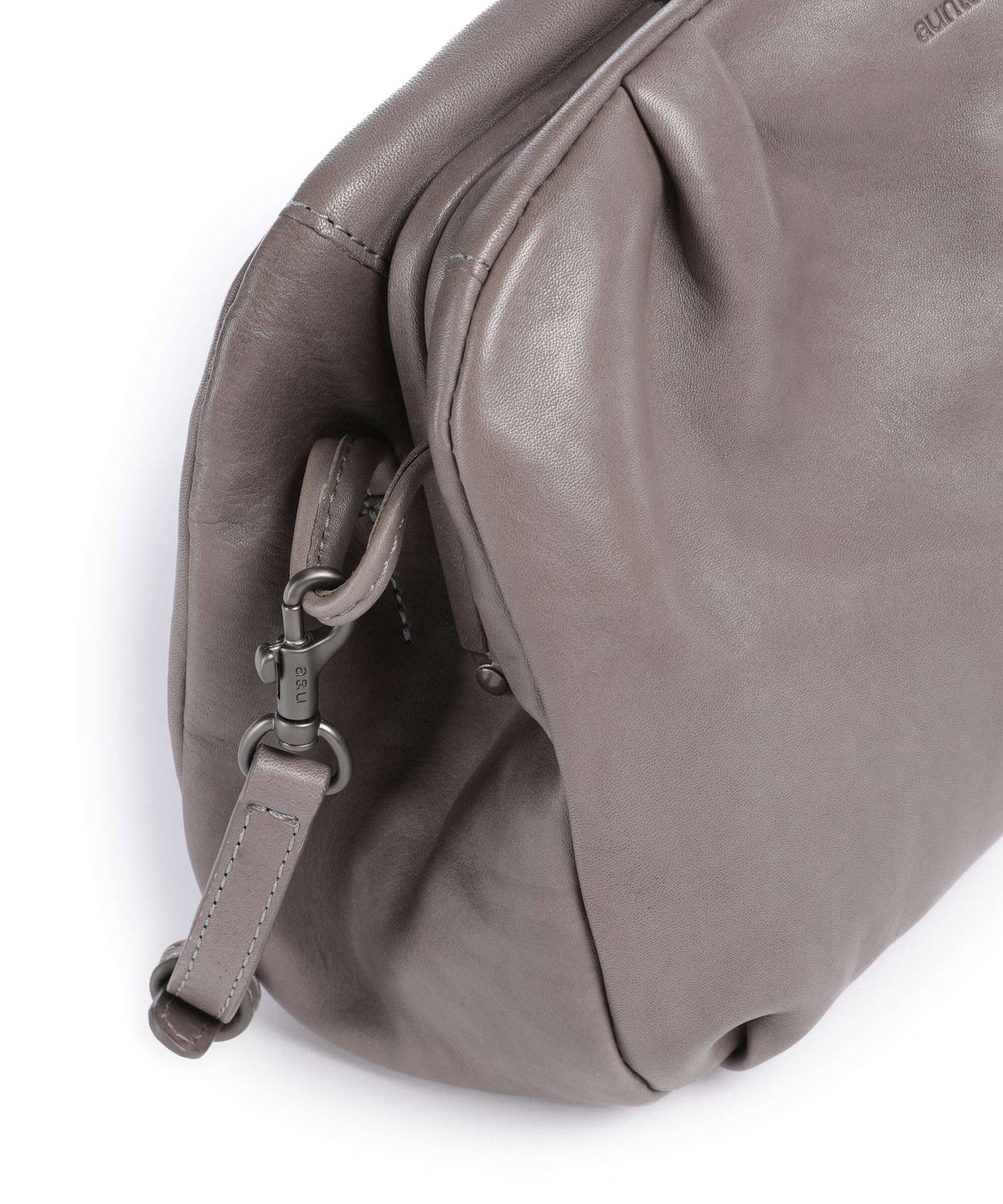 Aunts & Uncles Grandma's Luxury Club Mrs. Frosting Crossbody bag oyster grey