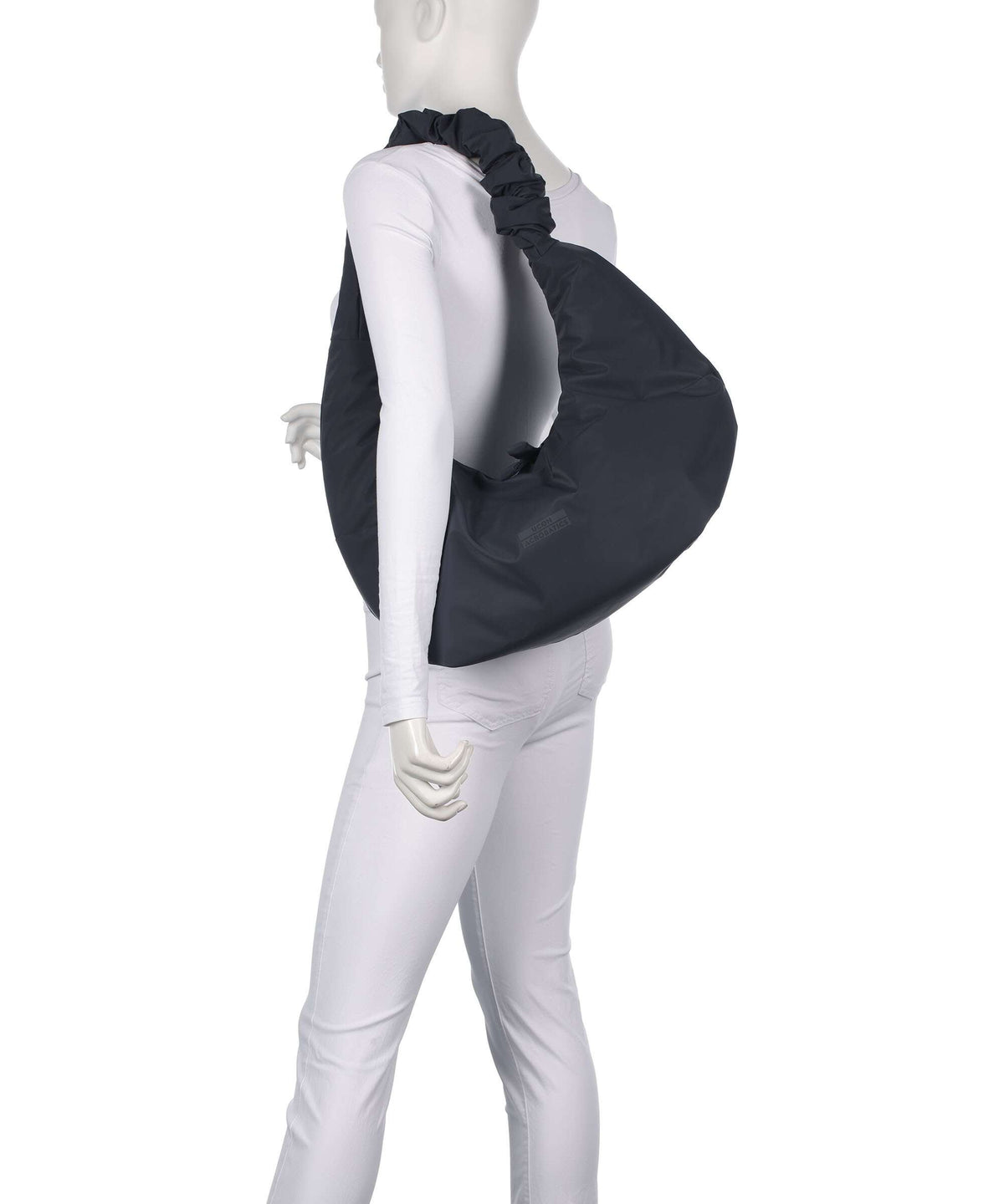 Ucon Acrobatics Moss Sayuna Medium Hobo bag dark navy