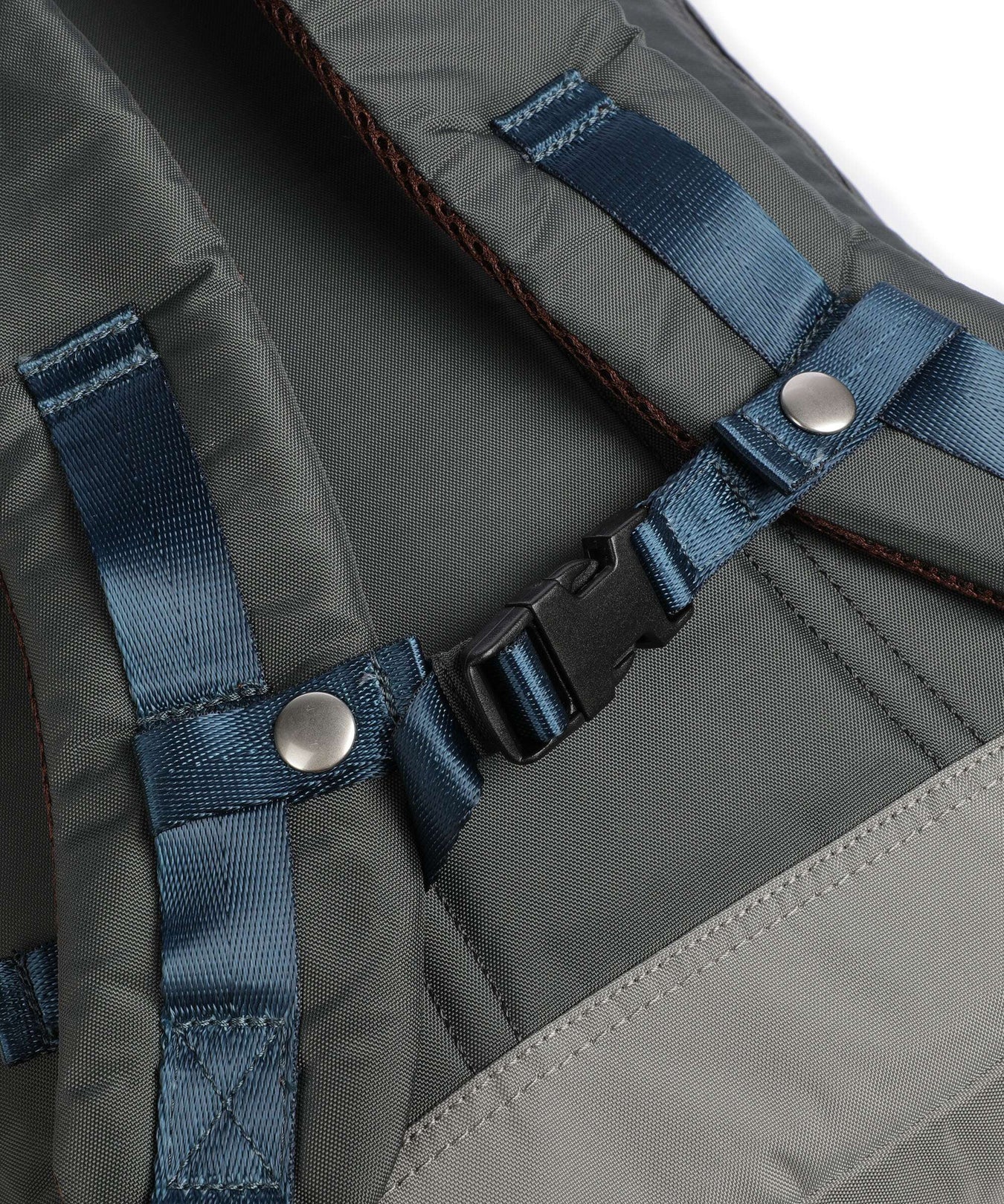 Doughnut Euro Christopher Rolltop backpack grey