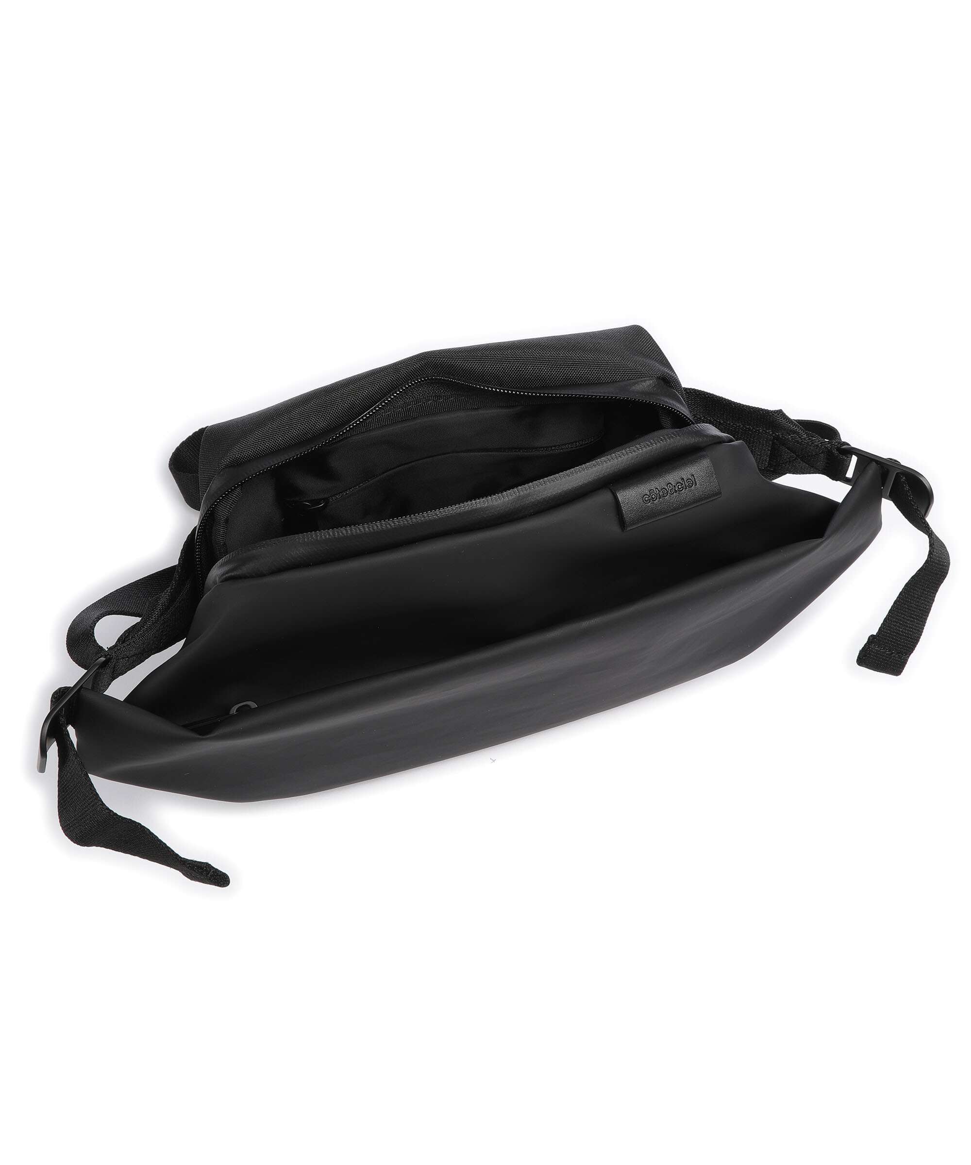 Côte&Ciel Isarau S Belt bag black