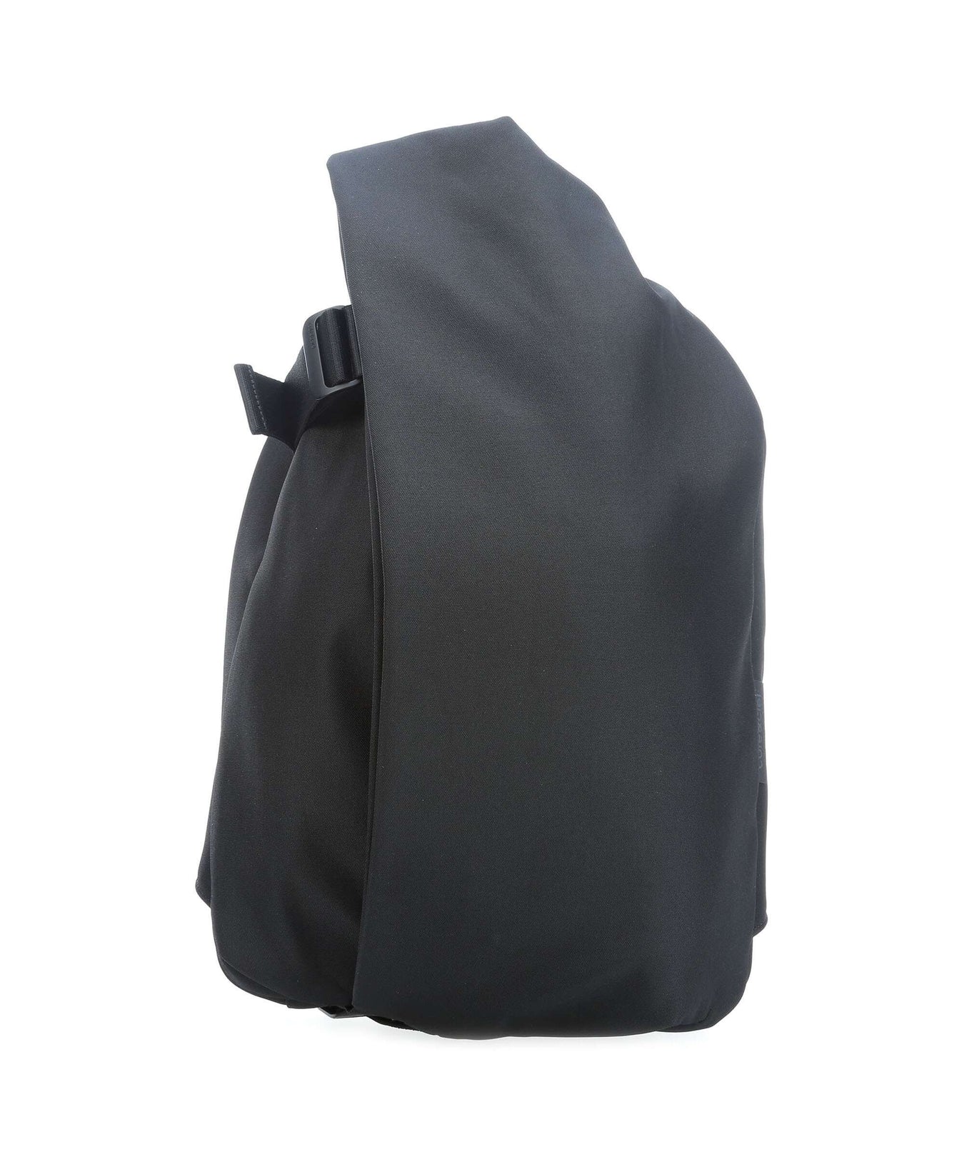 Côte&Ciel Smooth Isar Medium Backpack black