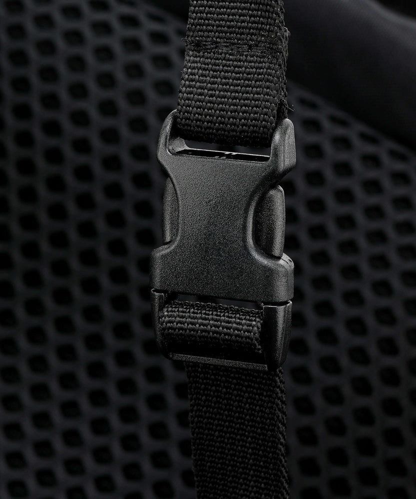 Cabin Zero Classic Pro 42 Travel backpack absolute black