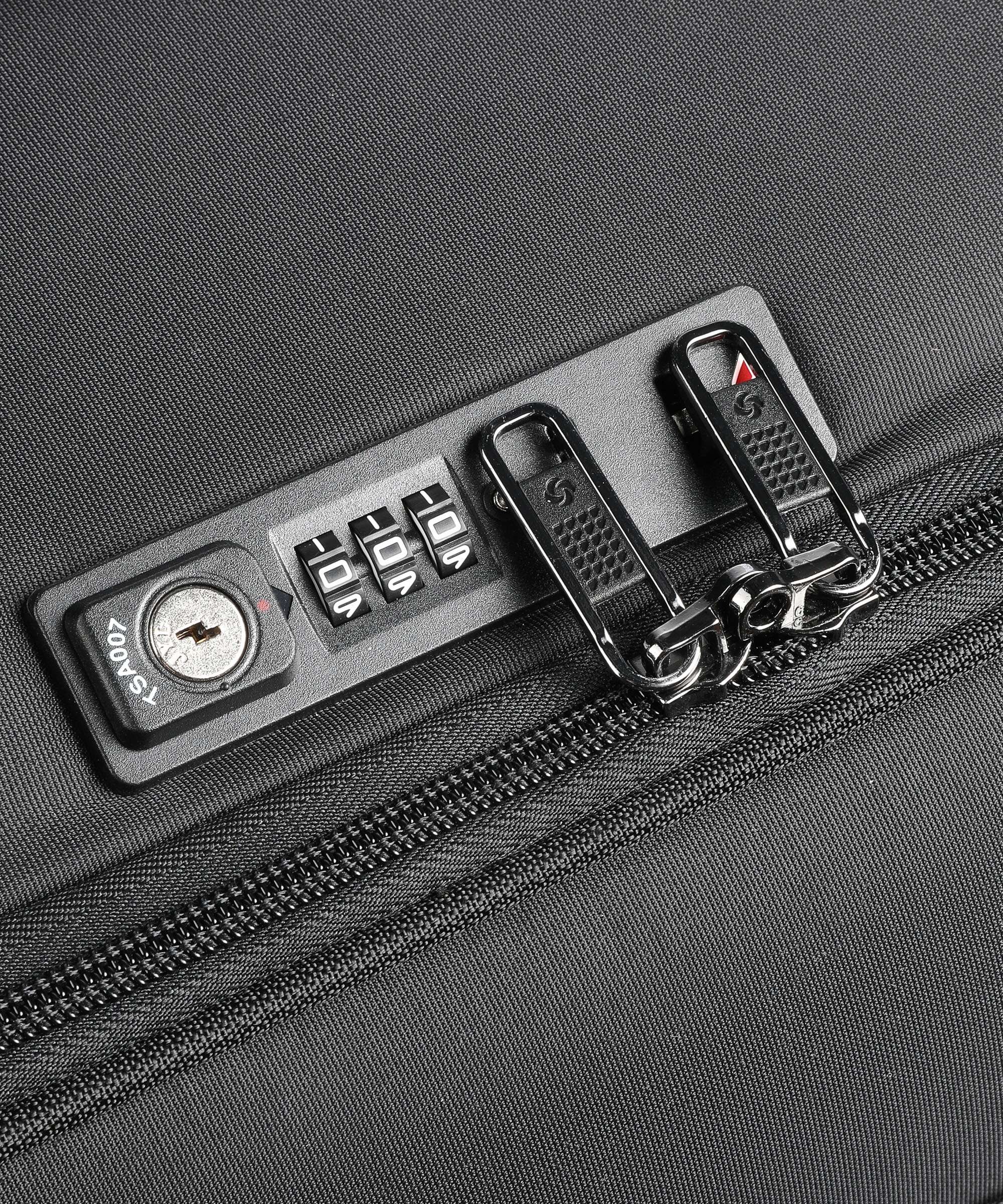 Samsonite Airea M Spinner (4 wheels) black