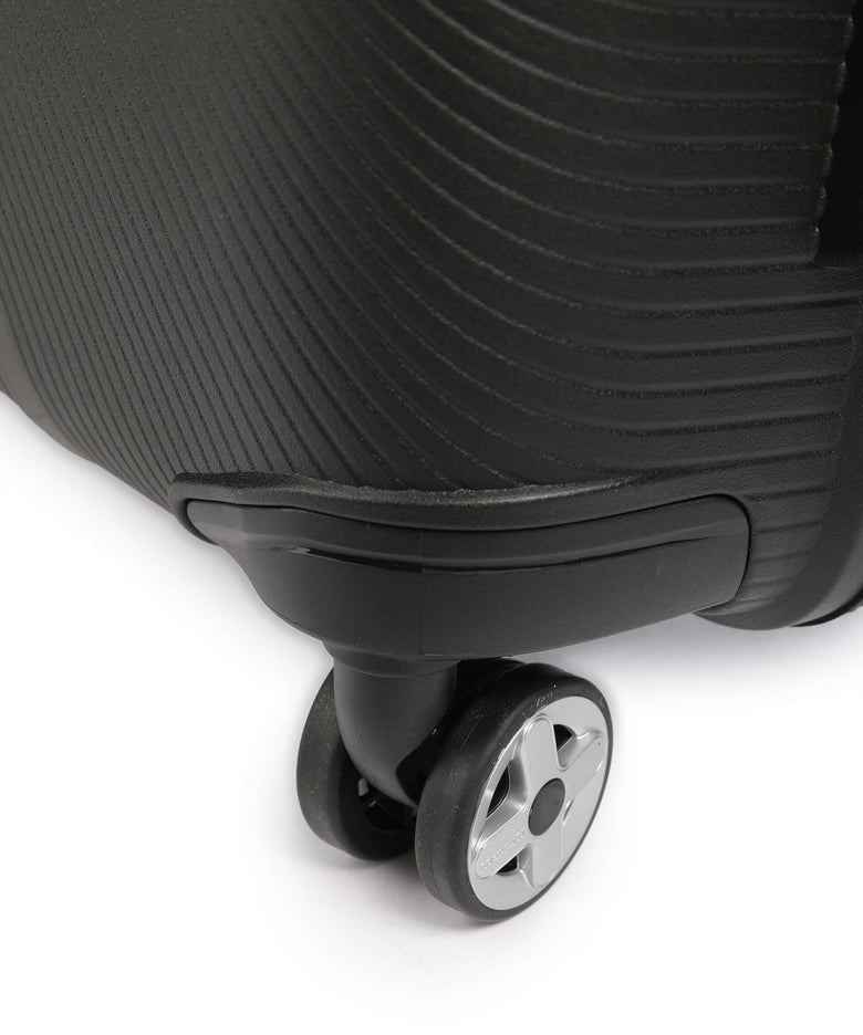 American Tourister Starvibe Spinner (4 wheels) black