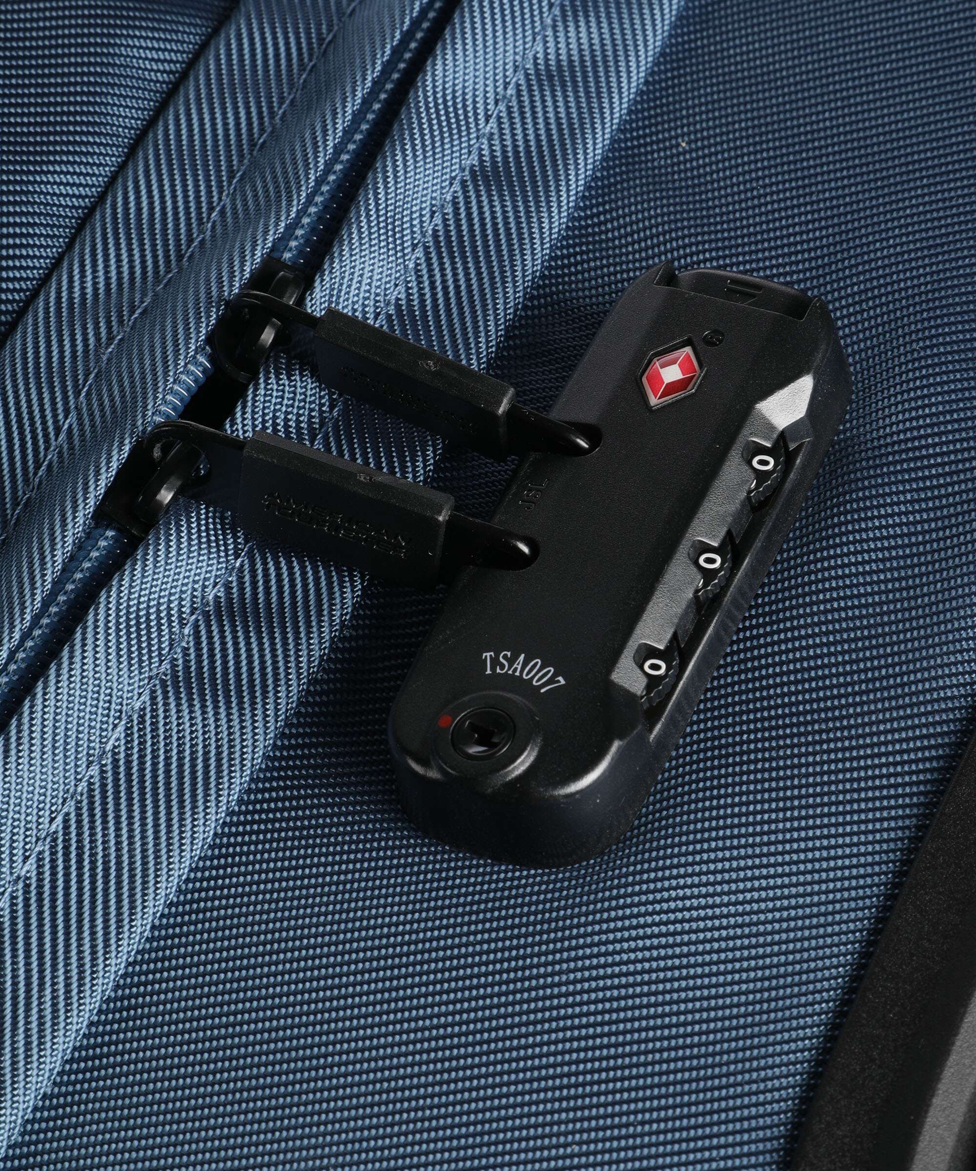 American Tourister Urban Track L Travel bag with wheels coronet blue