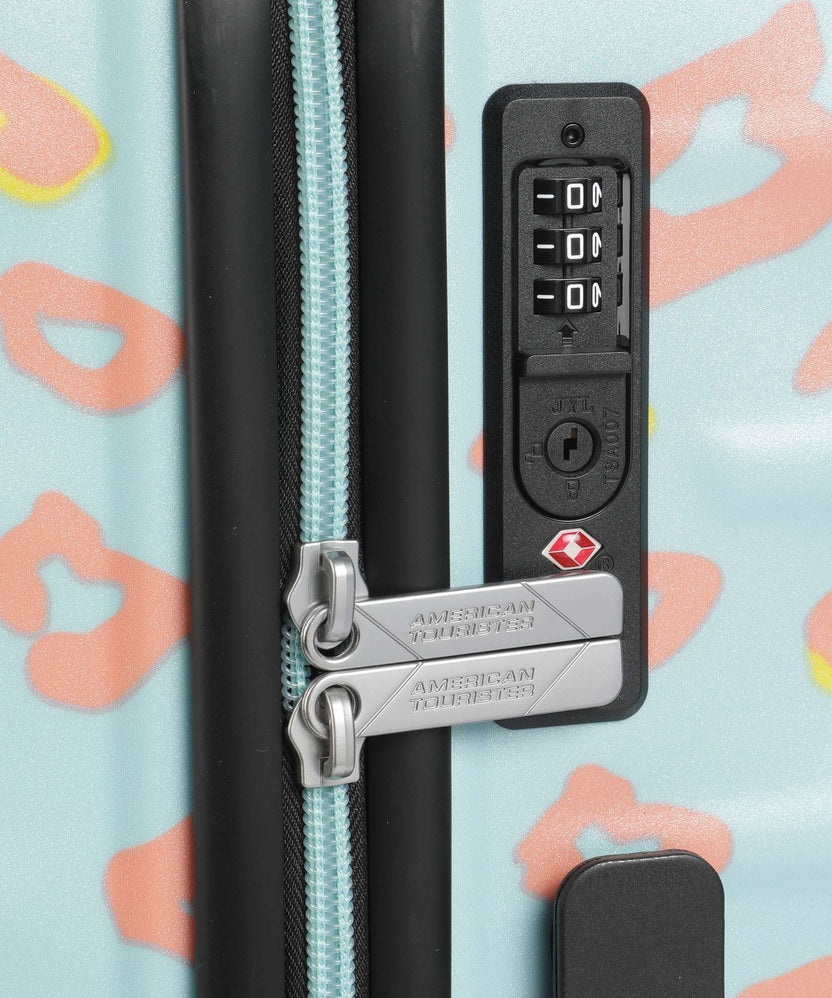 American Tourister Wavebreaker Disney Spinner (4 wheels) minnie pastel dots