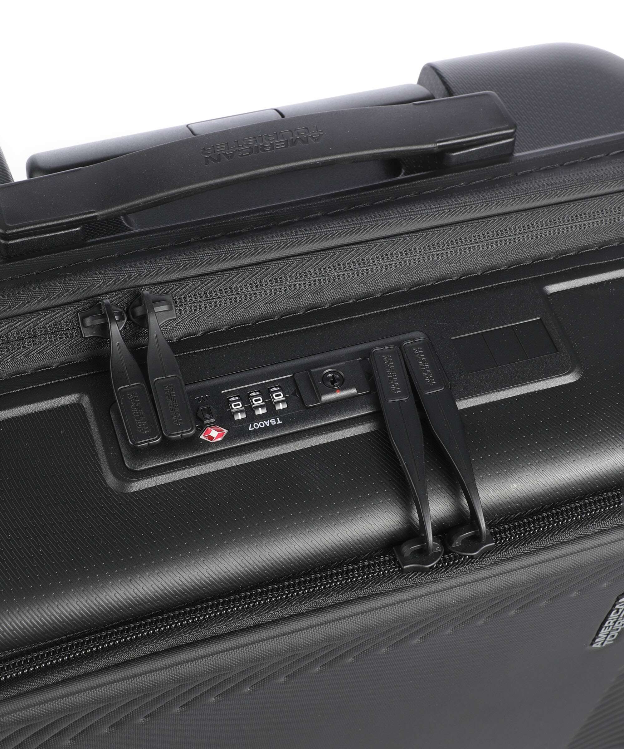American Tourister Dashpop Spinner (4 wheels) true black