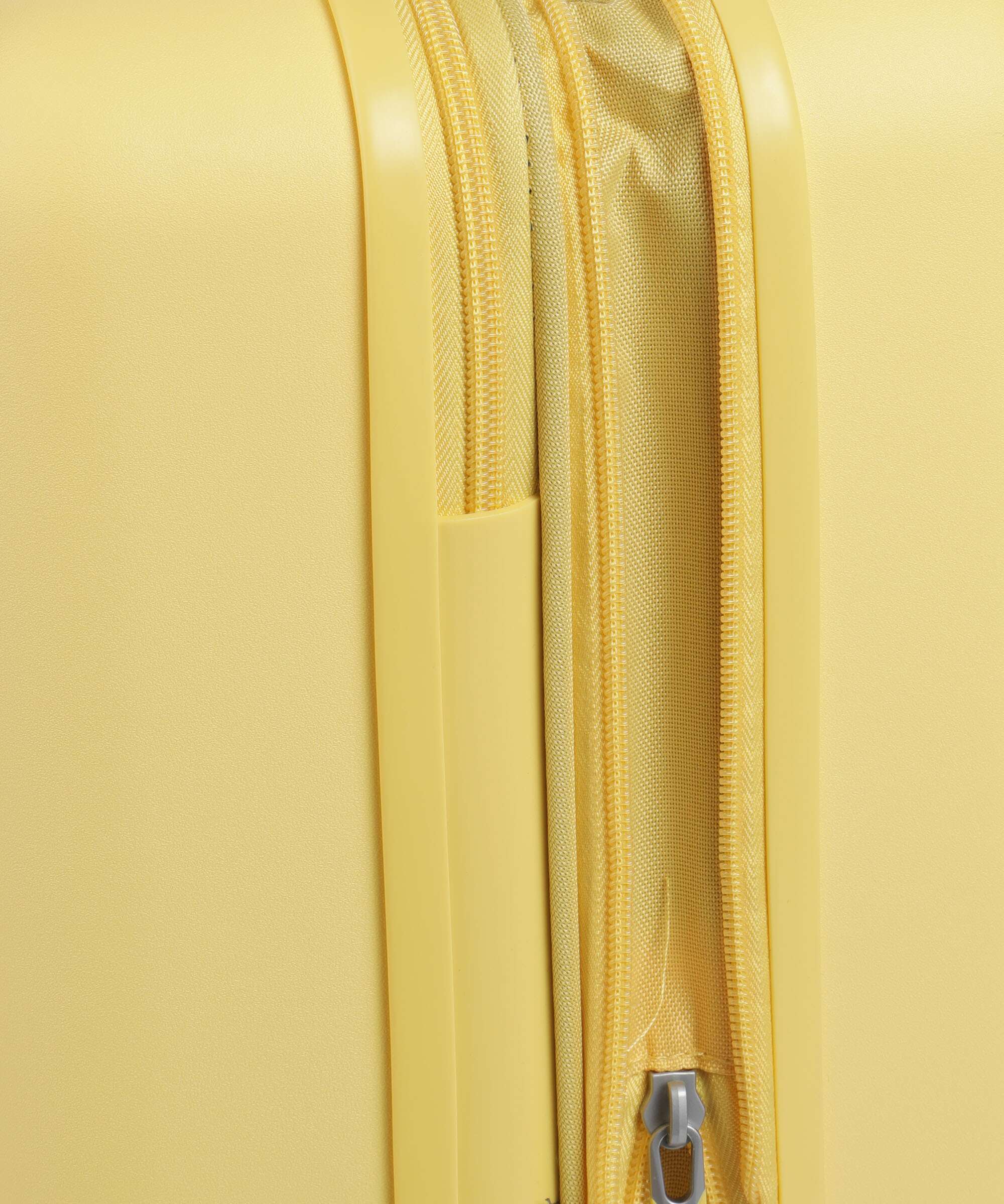 American Tourister Dynabelt Spinner (4 wheels) sunny yellow