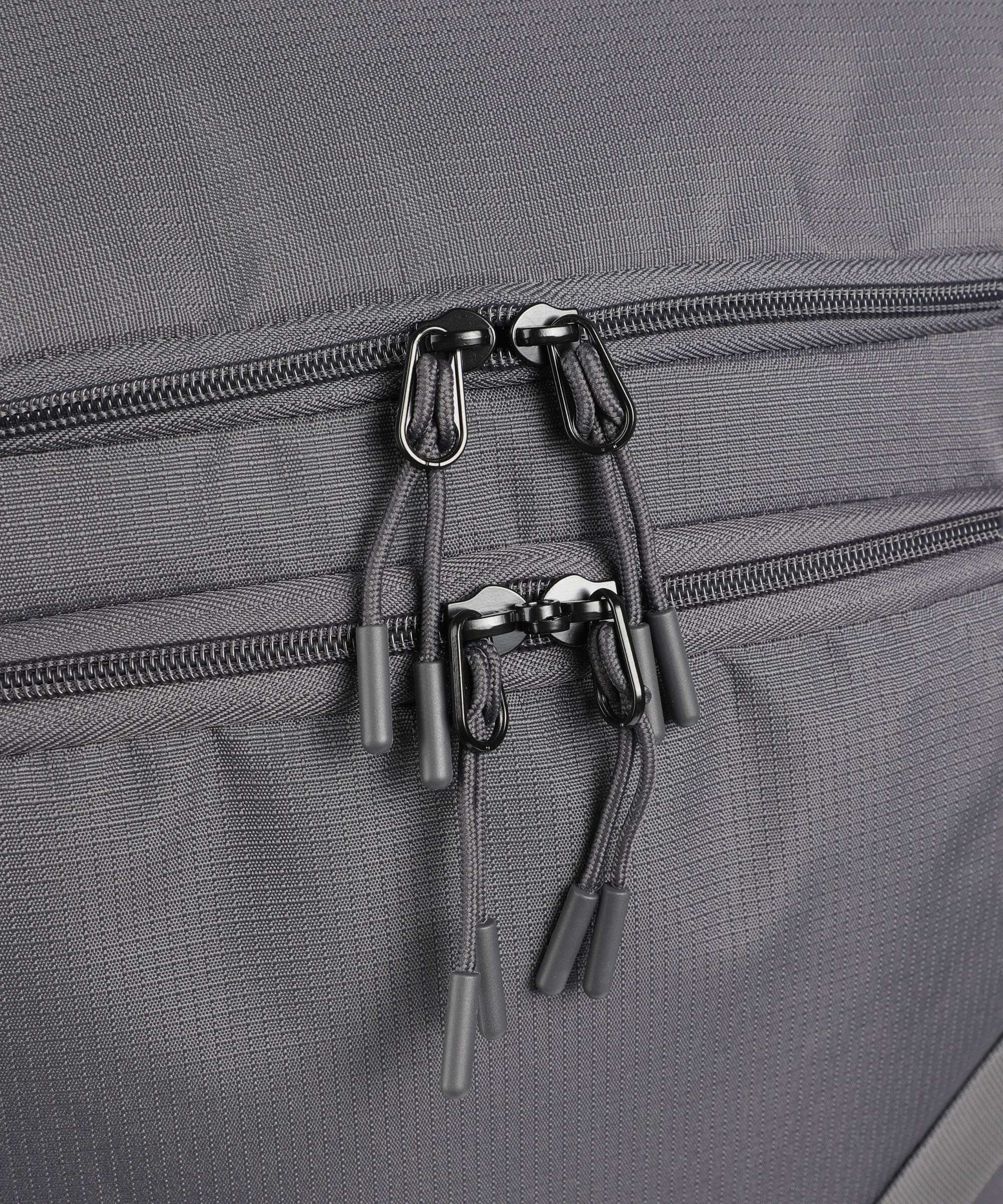 American Tourister City Racer L Travel bag with wheels black