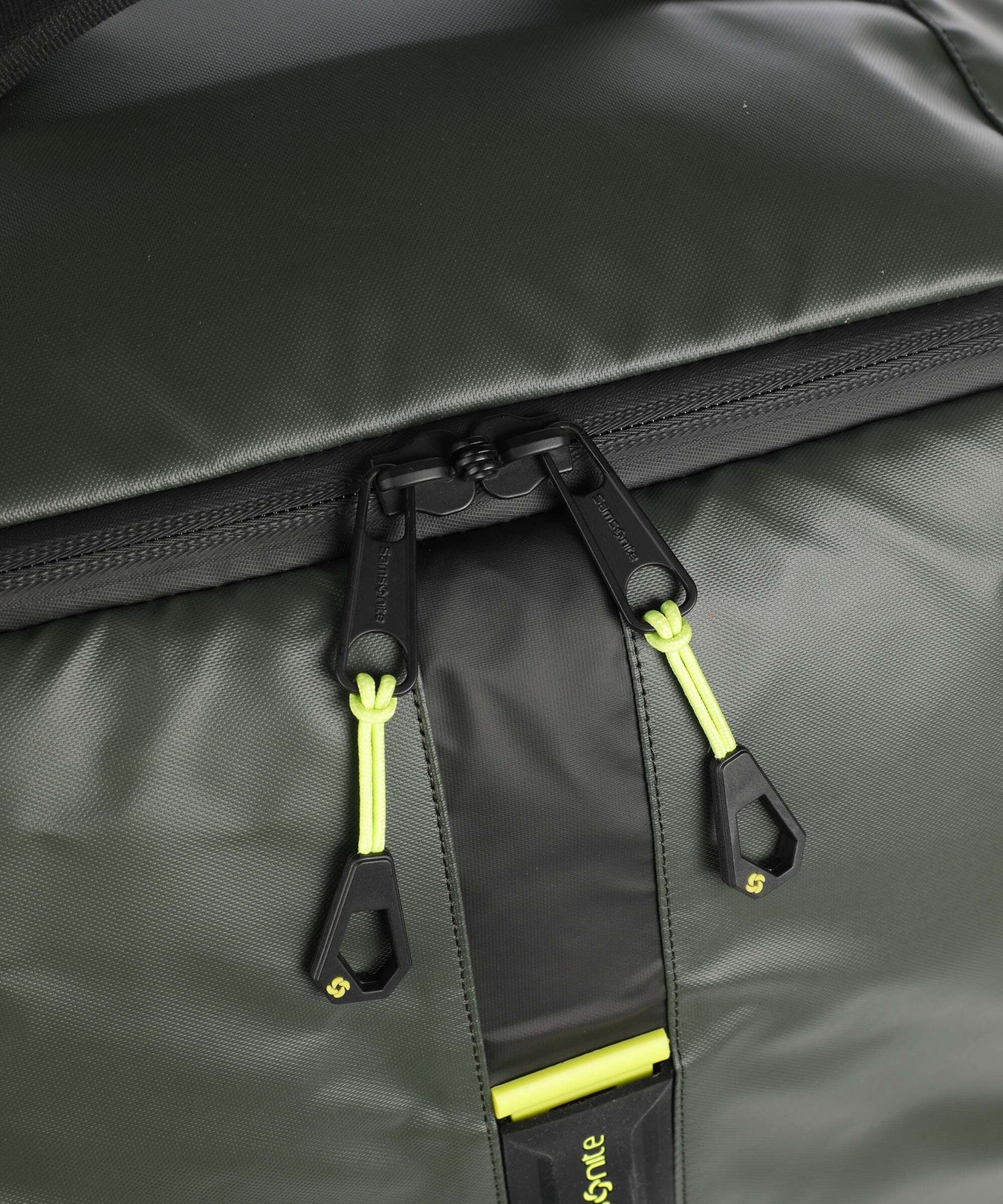 Samsonite Paradiver Light Travel bag with wheels jungle green