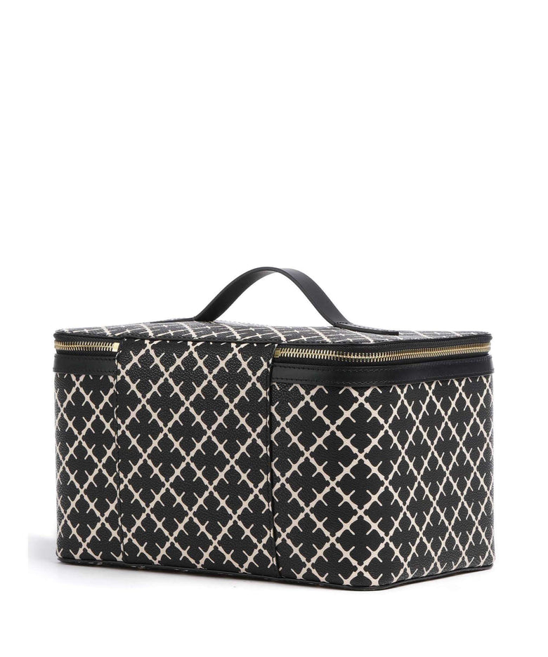 by Malene Birger Bae Beauty Toiletry bag black