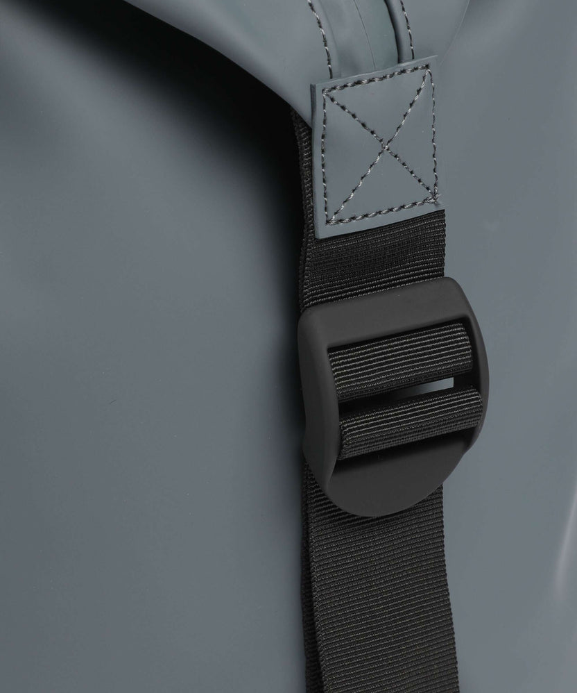 Rains Hilo Weekend bag lagoon