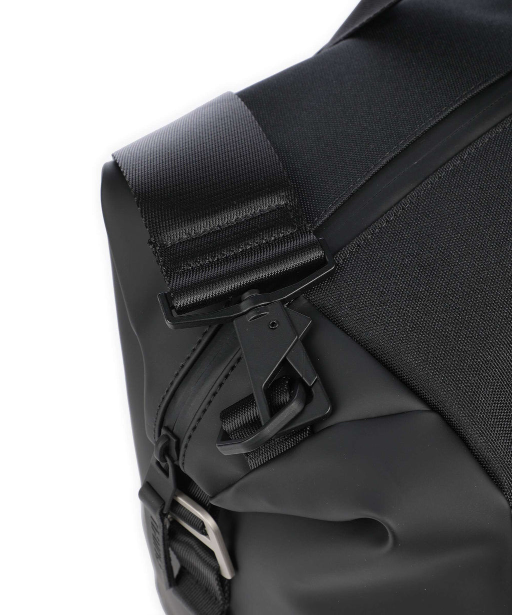 Rains Otaru Weekend bag black