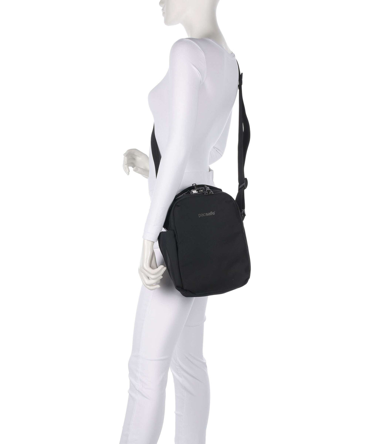 Pacsafe V Tour Crossbody bag jet black