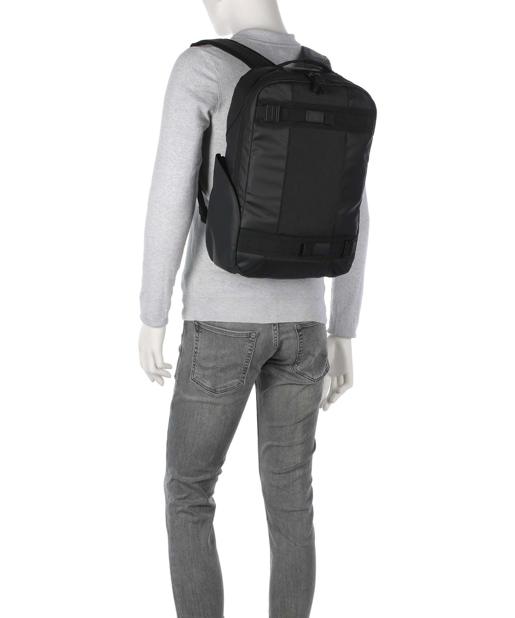 Db Skate 20 Backpack black out