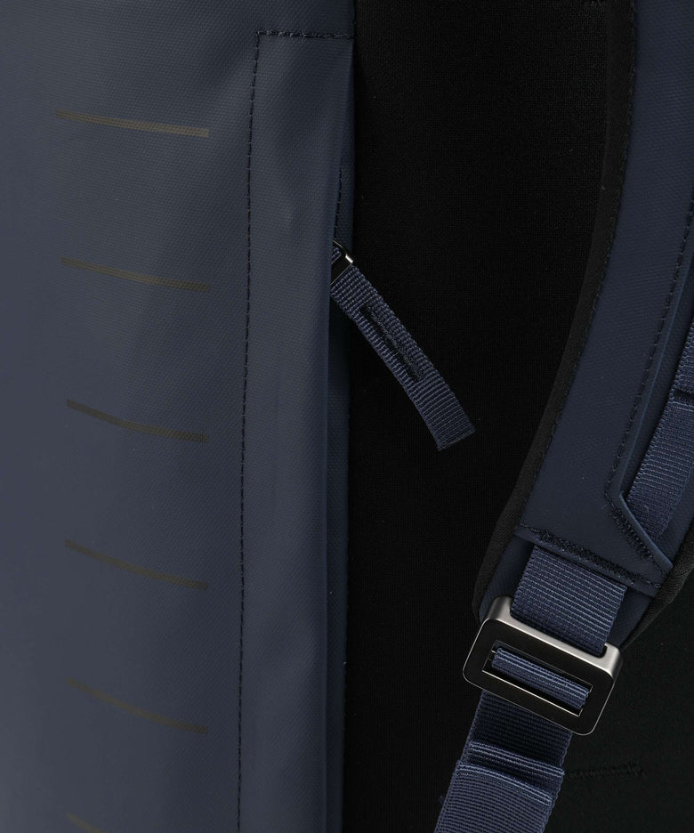 Db Roamer 90 Travel backpack blue hour