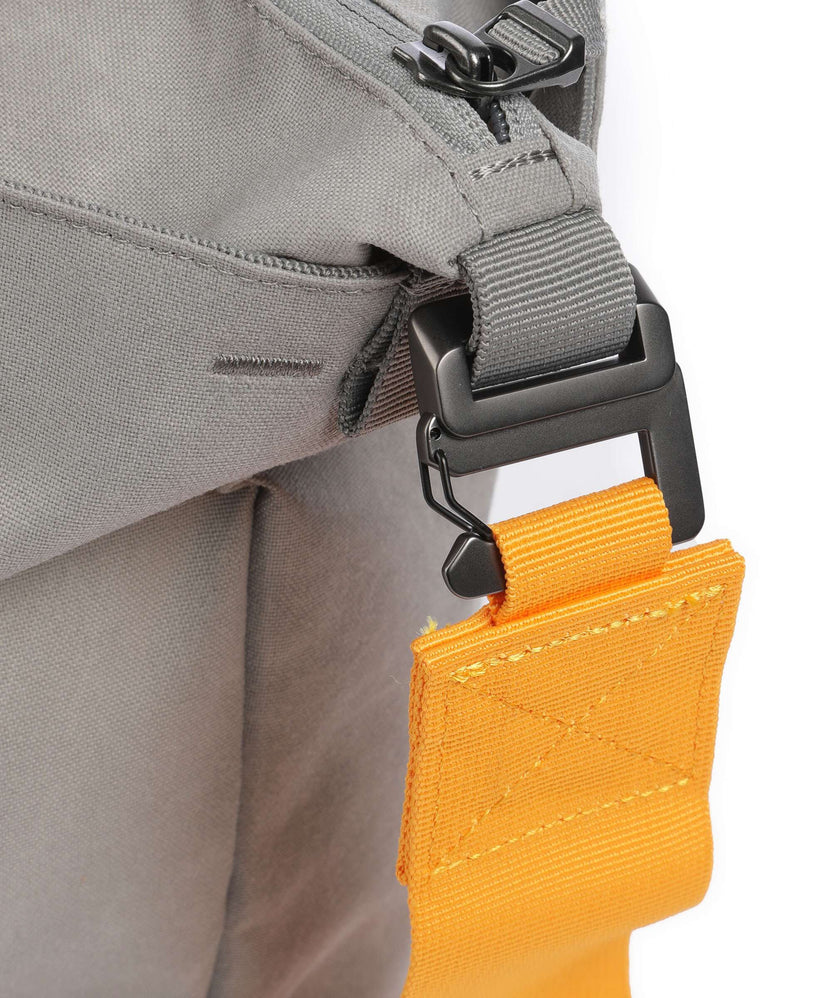 Db Essential 40 Weekend bag sand grey