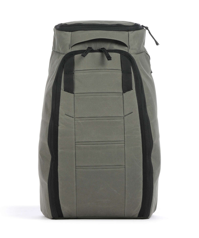 Db Hugger 25L Backpack forest green