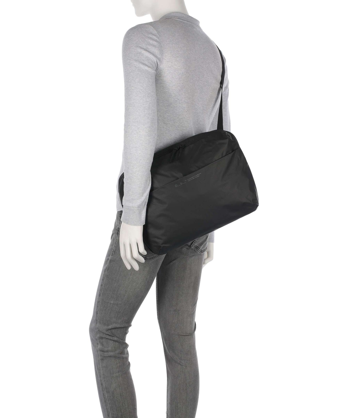 Db Ramverk 16 Laptop bag black out