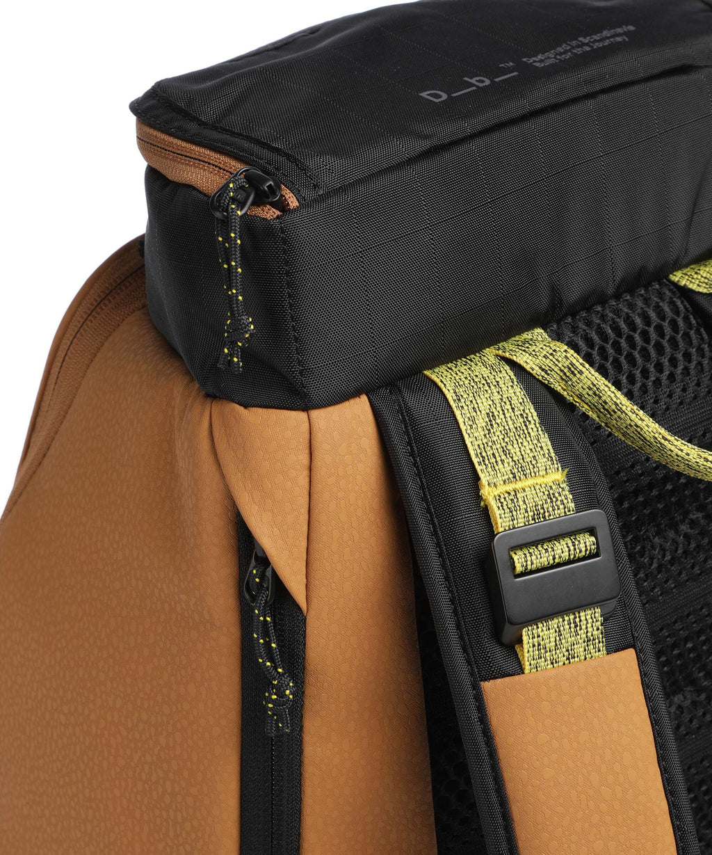Db Hugger 25 Backpack acorn brown