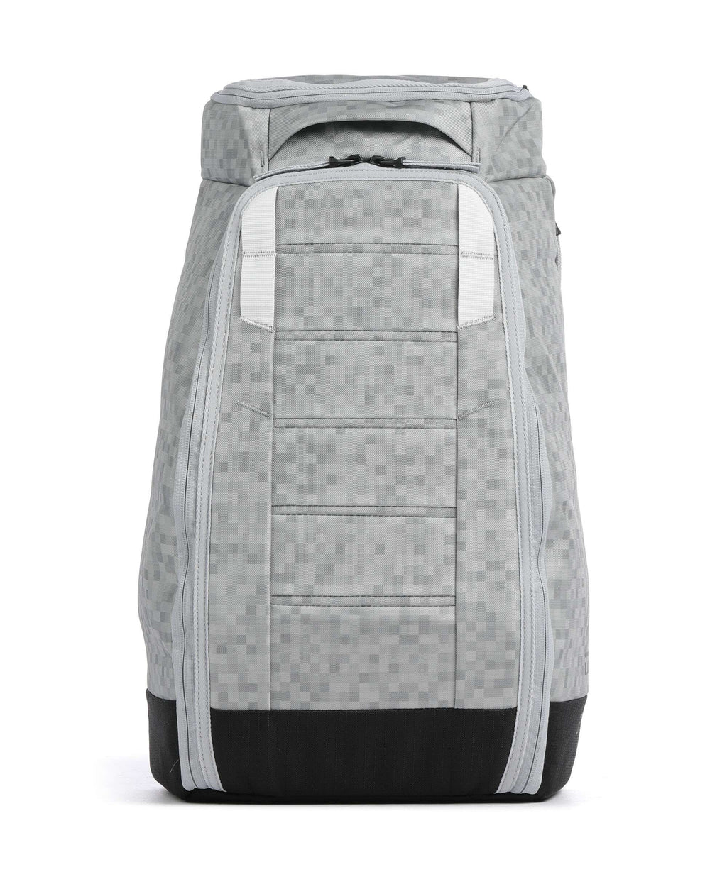 Db Hugger 25 Backpack white noise