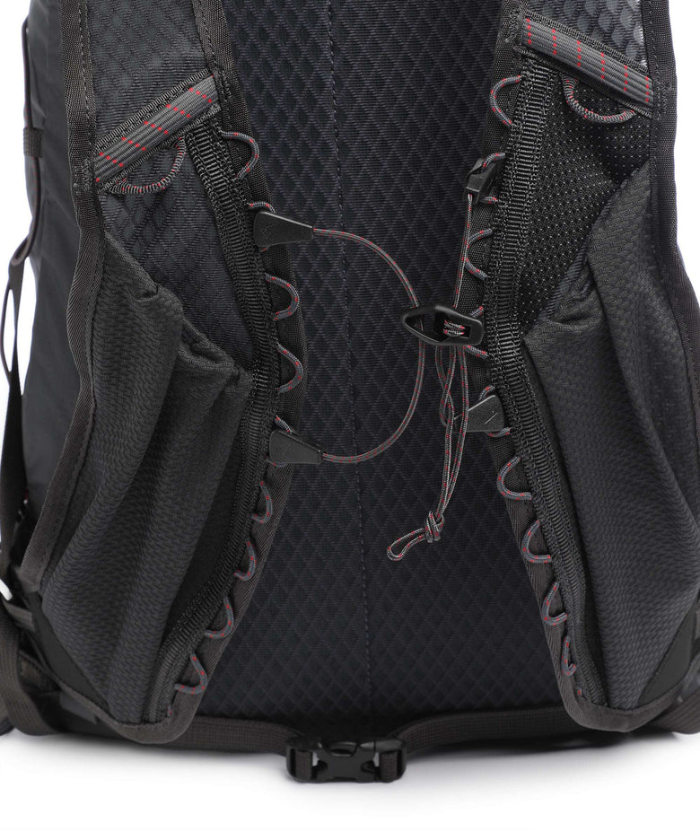 Klättermusen Skrymner 20 Hiking backpack raven